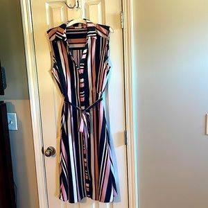 New York & Company -  color  block self tie collared dress, size large